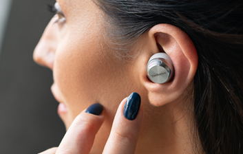 New Technics EAH-AZ100 Earbuds Bring the Most Authentic